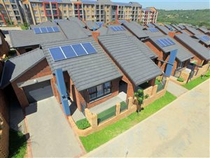 2 Bed Townhouse in North Riding AH