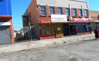 Retail space in Algoa Park