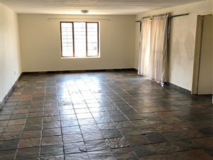 2 Bed Cluster in Bloubosrand