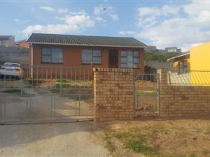 3 Bedroom House in Kwadwesi