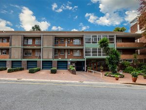 3 Bed Apartment in Birdhaven