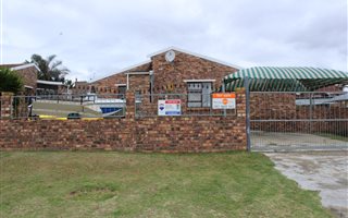 2 Bedroom House in Strelitzia Park