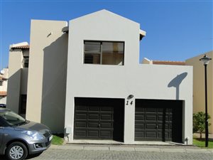 3 Bed Cluster in Fourways