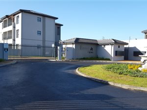2 Bed Apartment in Brackenfell Central