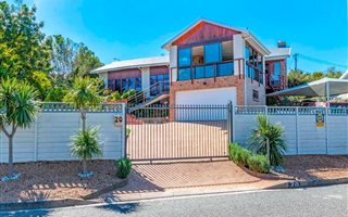 3 Bedroom House in The Links