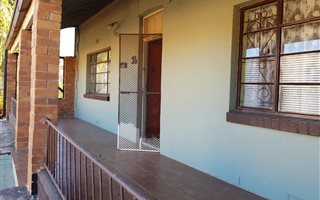 3 Bedroom House in West End