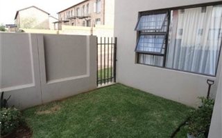 2 Bedroom Apartment in Honeydew