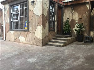 3 Bed House in Retreat