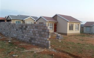 3 Bedroom House in Kagiso