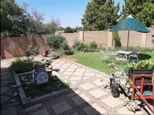 4 Bed House in Tuinhof