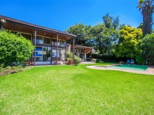 4 Bed House in Glenadrienne