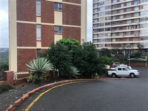 2 Bed Apartment in Carrington Heights