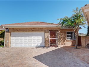 3 Bed House in The Crest