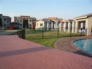 2 Bed Townhouse in Montana Gardens