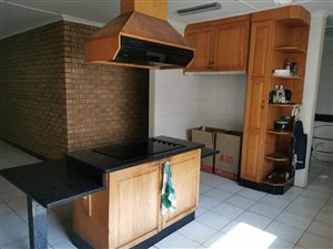 5 Bed House in Meerensee