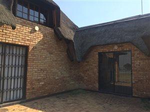 4 Bed House in Roodia