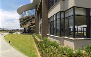 1400 m² Office Space in Parkhaven