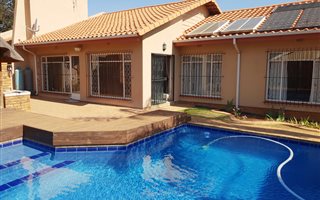 3 Bedroom House in Farrarmere