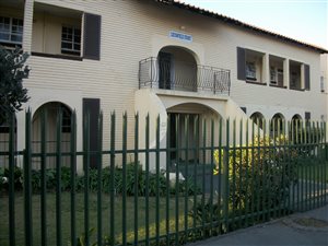 1 Bed Apartment in Lambton