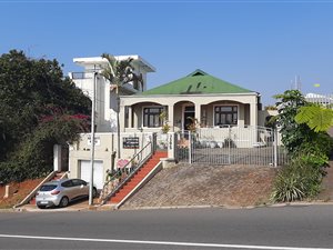 598 m² Commercial space in Essenwood