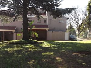 3 Bed Townhouse in Eldoraigne