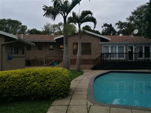 3.5 Bed House in Manors