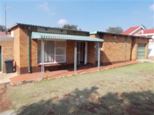 3 Bed House in Nigel Central