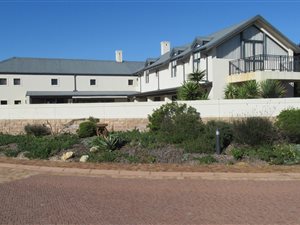 4 Bed House in Atlantic Beach Golf Estate