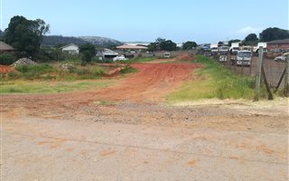 1.4 ha Land available in Ottawa