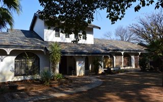 4 Bedroom House in Stilfontein