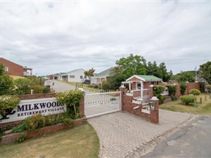 2 Bed Cluster in East Bank