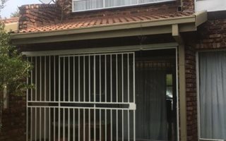 3 Bedroom Townhouse in Flora Gardens