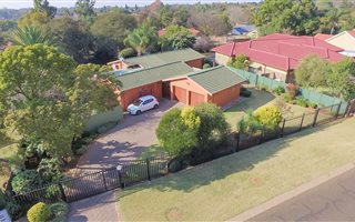 3 Bedroom House in Wierda Park