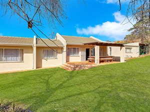 3 Bed House in Buccleuch