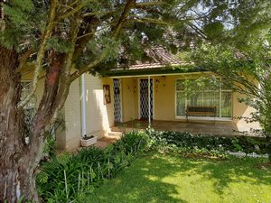 3 Bed House in Schweizer Reyneke