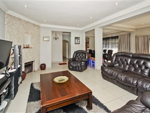 3 Bed House in Blairgowrie