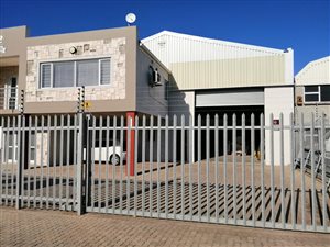 530 m² Industrial space in Blackheath