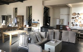 1000 m² Commercial space in Woodstock