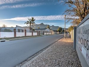 200 m² Office Space in Bodorp