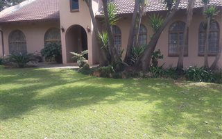 4 Bedroom House in Pacaltsdorp