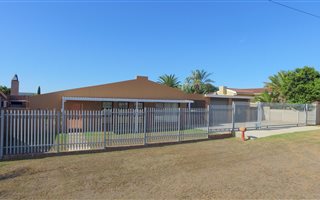 3 Bedroom House in Despatch