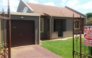3 Bedroom House in Elandspoort