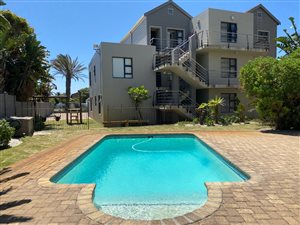 2 Bed Apartment in Waves Edge