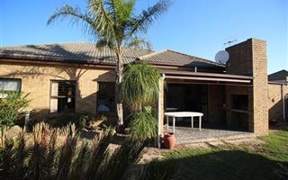 3 Bedroom House in Sonstraal Heights