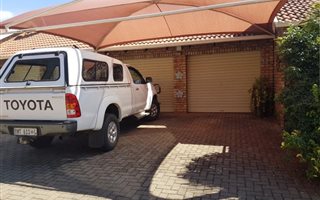 3 Bedroom Townhouse in Dorandia