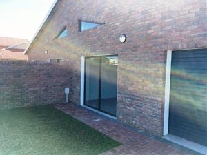2 Bed Duet in Klein Brak River