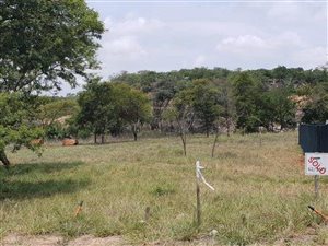 998 m² Land available in Sonheuwel