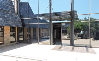 255 m² Commercial space in Bryanston