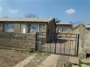 2 Bed House in Pimville