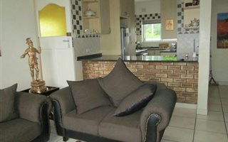2 Bedroom Apartment in Warner Beach